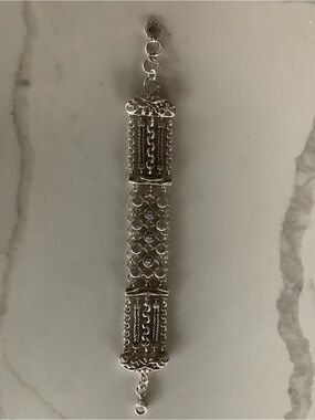 Silpada B2711 “Cavalier” .925 Sterling Silver and Zirconia Bracelet